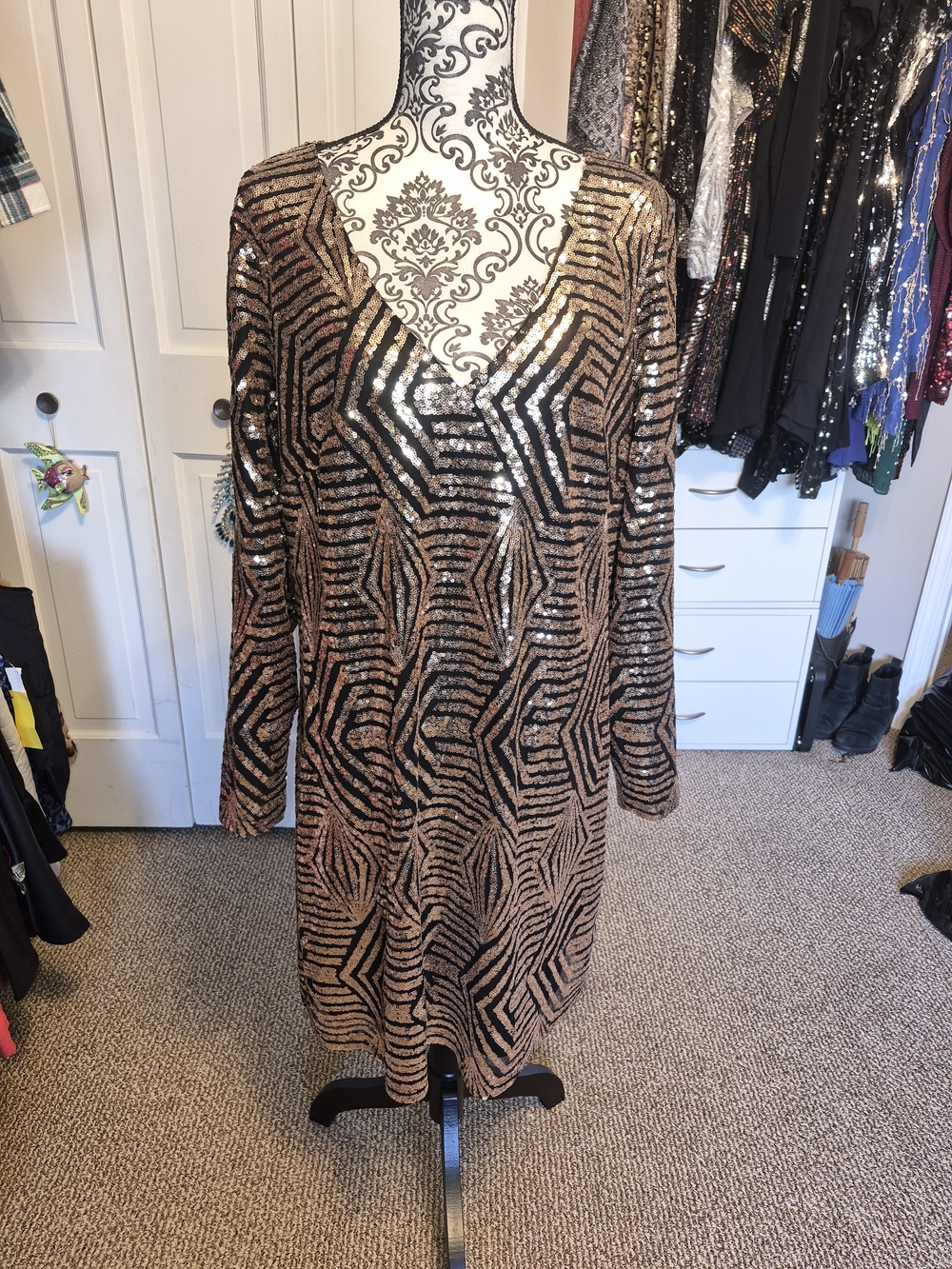 NWT City Chic Gold and Black Sequin Long Sleeve Dress